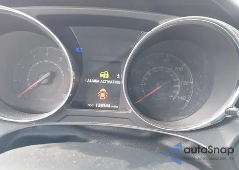 2016 Mitsubishi Outlander Sport 2.0 Es z USA, uszkodzony, nr VIN JA4AP3AUXGZ053842